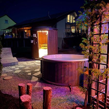 Appartement Maasai Mara Mit Whirlpool Und Sauna Μπαντ Σάουλγκαου Εξωτερικό φωτογραφία